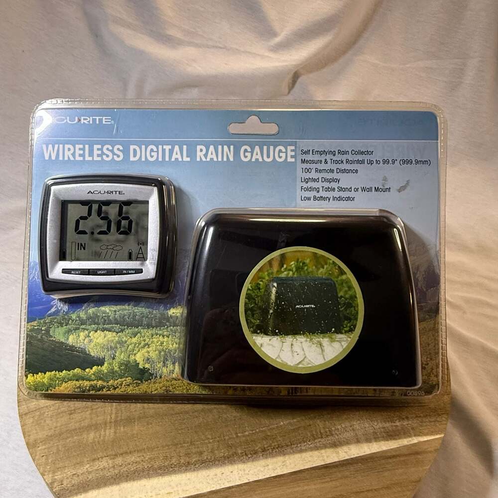 AcuRite 00896A1 Basic Wireless Rain Gauge,Black